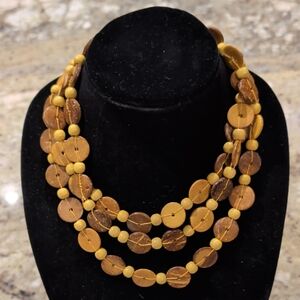 Chic Multi-Layered Necklace with Brown and Gold Beads
